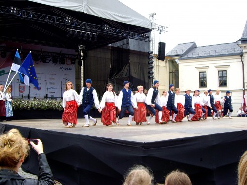 Pasirodymas buvo gyvibingas ir audringas